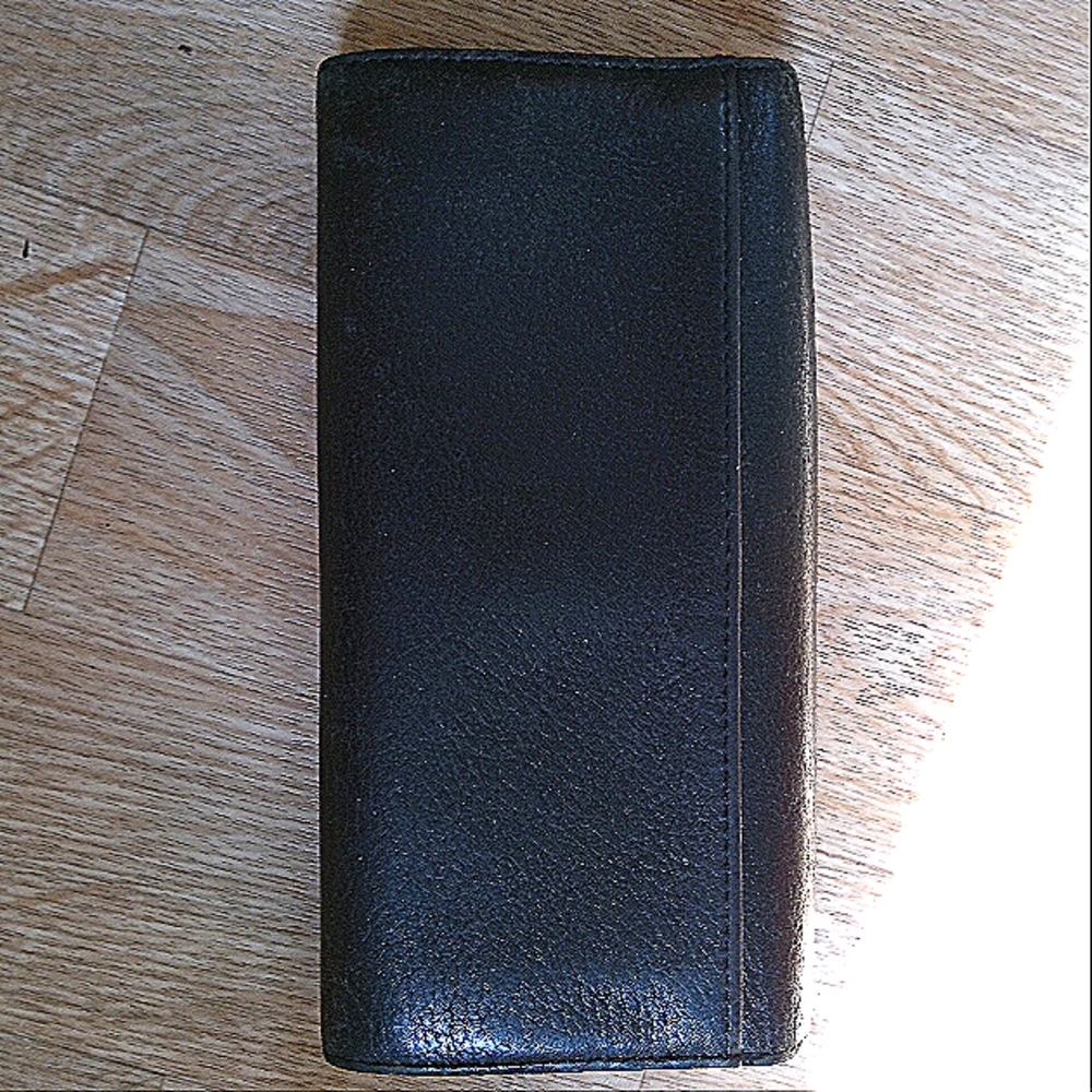 Kate Spade card coin bill wallet. $34